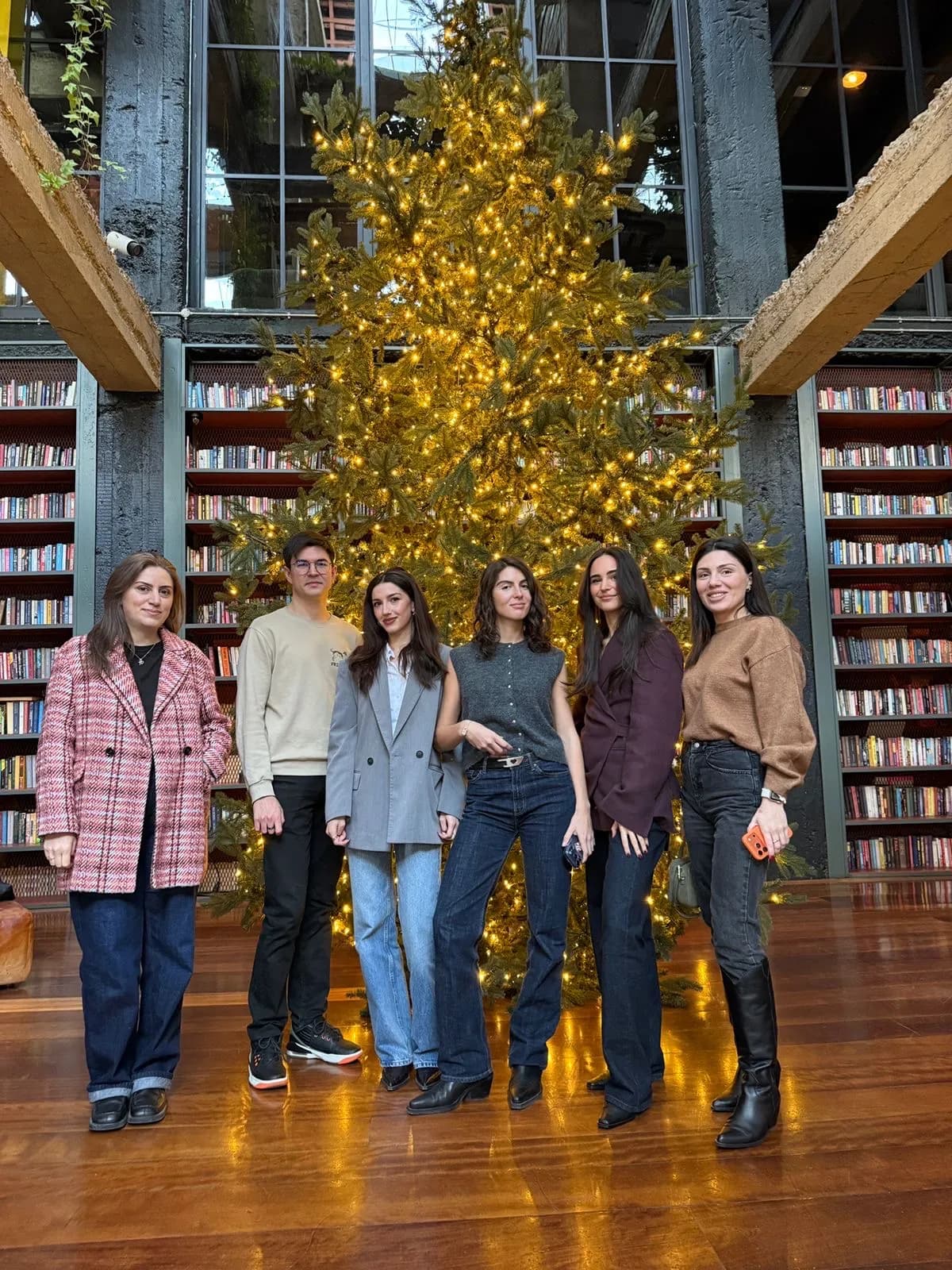 Team member image ED267EAD-ADD6-4FF8-8CB6-300F2D74A997